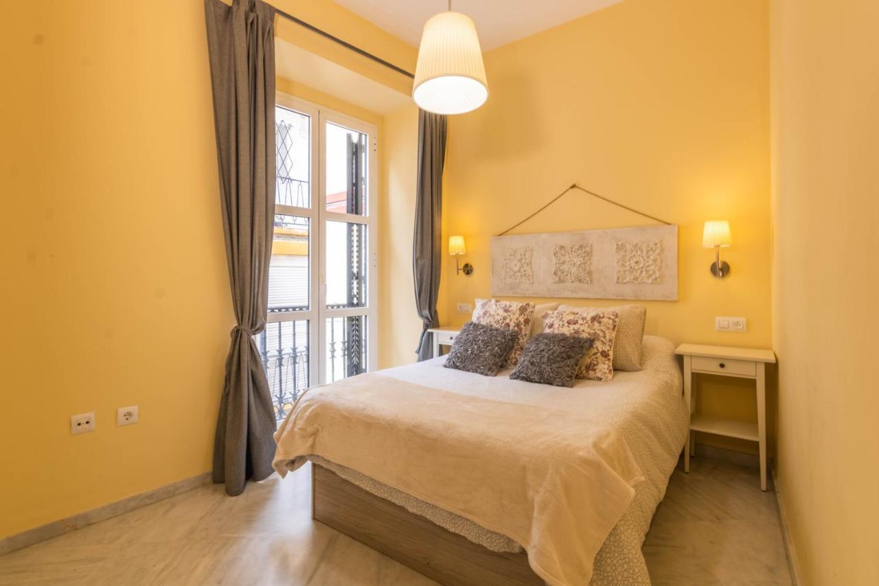 Apartamento Dux Veragua Centro Sevilla Екстериор снимка