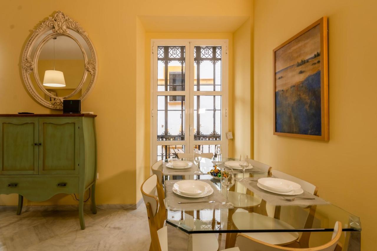 Apartamento Dux Veragua Centro Sevilla Екстериор снимка